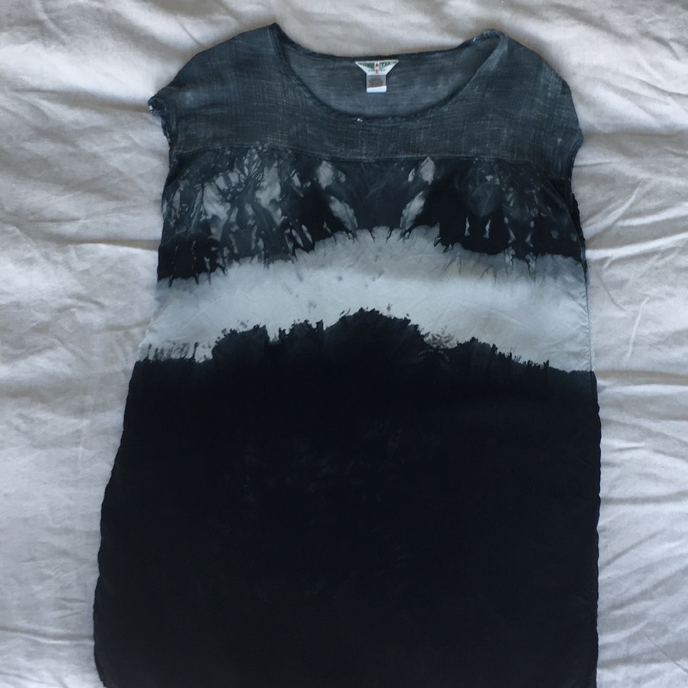 Casual and loose fitting day dress